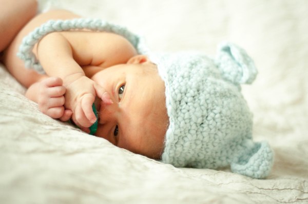 Newborn Photo Shoot from Hair Teasing & Hair Bows